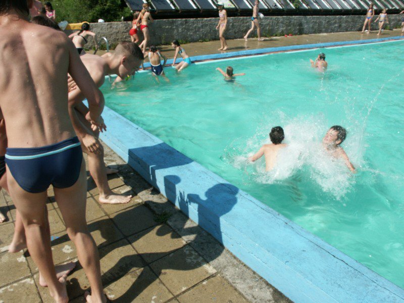 mb040730042.jpg